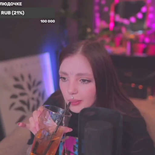 🪷 Стикер «dasha kaplan» для Telegram