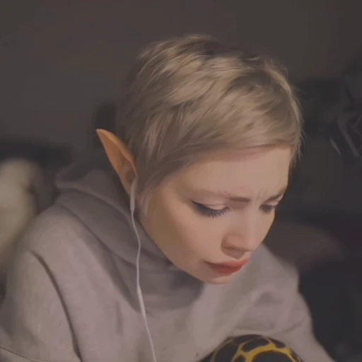 🪦 Стикер «dasha kaplan» для Telegram