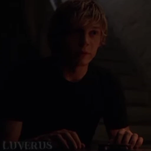 🌟 Стикер «Tate Langdon» для Telegram