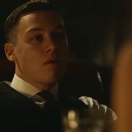 🚬 Стикер «Thomas Shelby» для Telegram