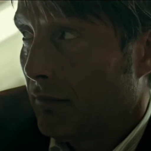 😕 Стикер «Hannibal Lecter» для Telegram