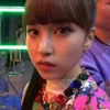 😏 Эмодзи «Twice» для Telegram