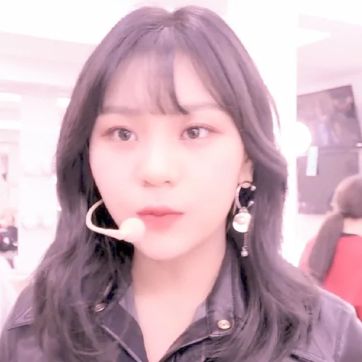 🌷 Стикер «Umji itzy» для Telegram