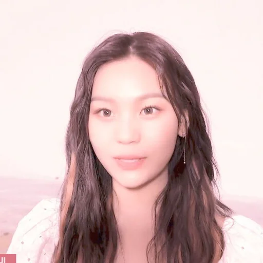 🌷 Стикер «Umji itzy» для Telegram