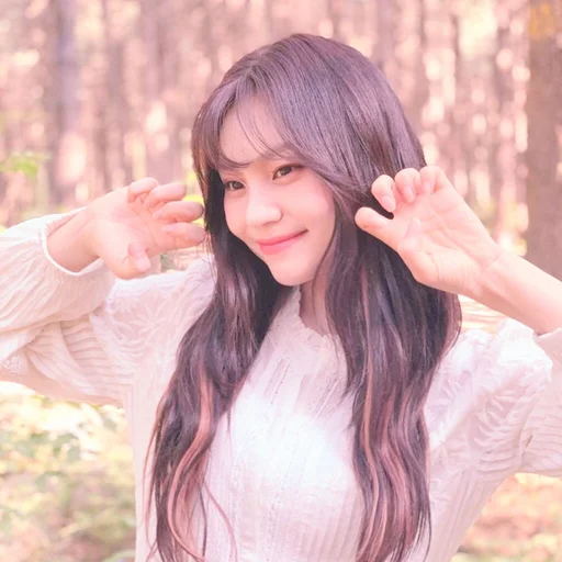 🌷 Стикер «Umji itzy» для Telegram