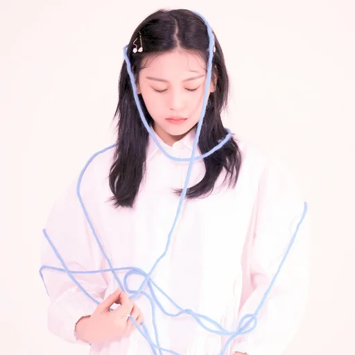 🌷 Стикер «Umji itzy» для Telegram
