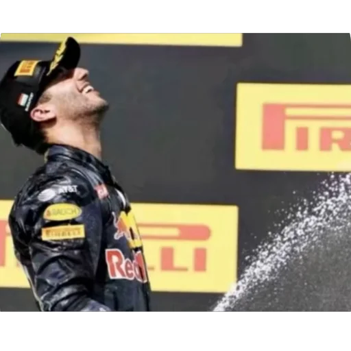 💦 Стикер «Formula One» для Telegram