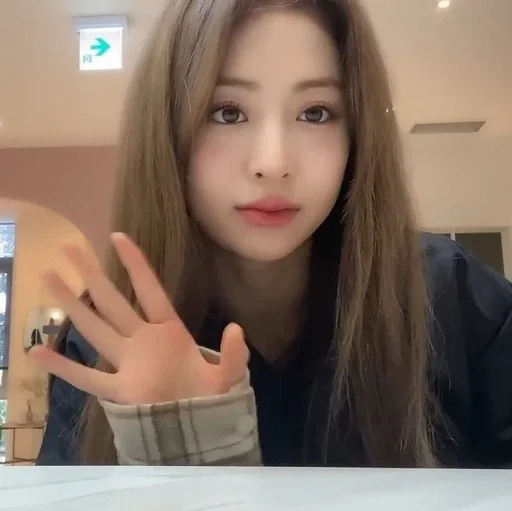 Стикерпак yunjin для Telegram — скачать