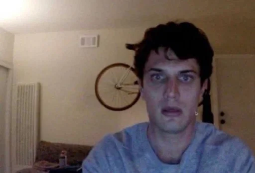 ❤️ Стикер «Фотки с ТТ» для Telegram