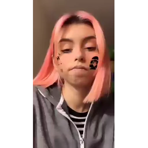 😍 Стикер «Video pack» для Telegram