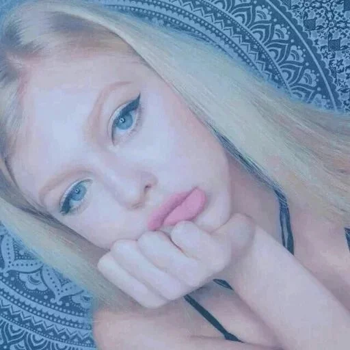 😉 Стикер «Время не лечит» для Telegram