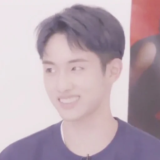 🍣 Стикер «winwin 2» для Telegram