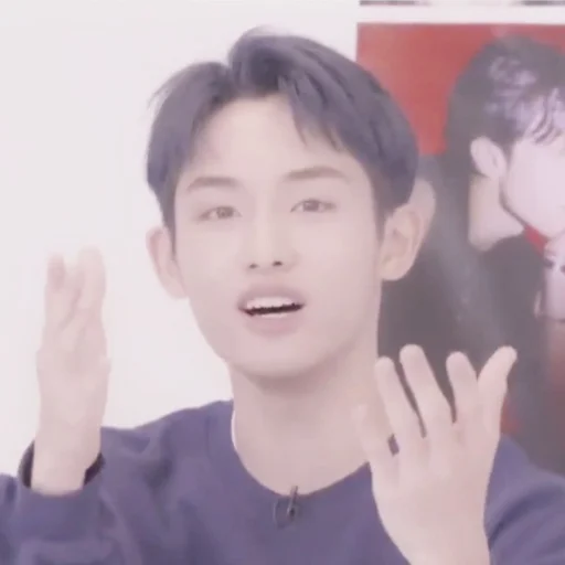 🍣 Стикер «winwin 2» для Telegram