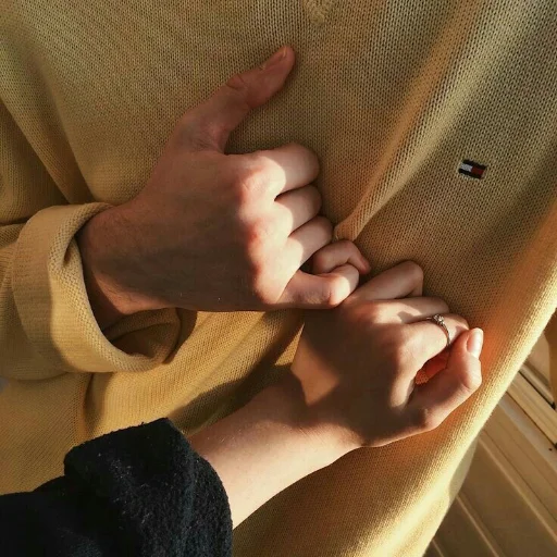 🙏 Стикер «aesthetic.womroom» для Telegram