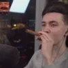 🚬 Эмодзи «😅 Хесус - эмоджи-картинки со стримером» для Telegram