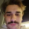 🤩 Эмодзи «Юлик Еще» для Telegram